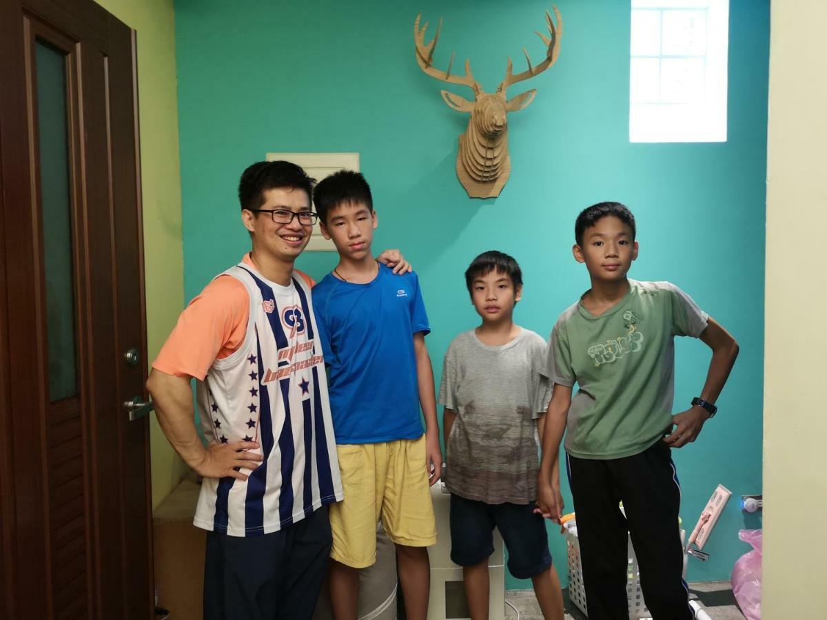 マイディーア バックパッカー B&B 台南 エクステリア 写真
